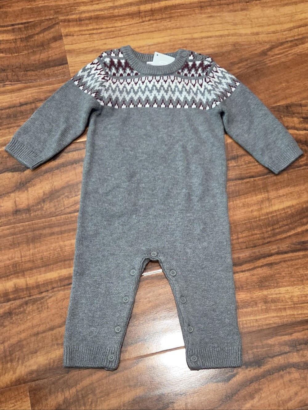 Gymboree NWT 6-12 Months Gray Sweater Romper, Owl Bodysuit & 2-pack Socks - Picture 2 of 13